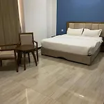 Home Station Hotel