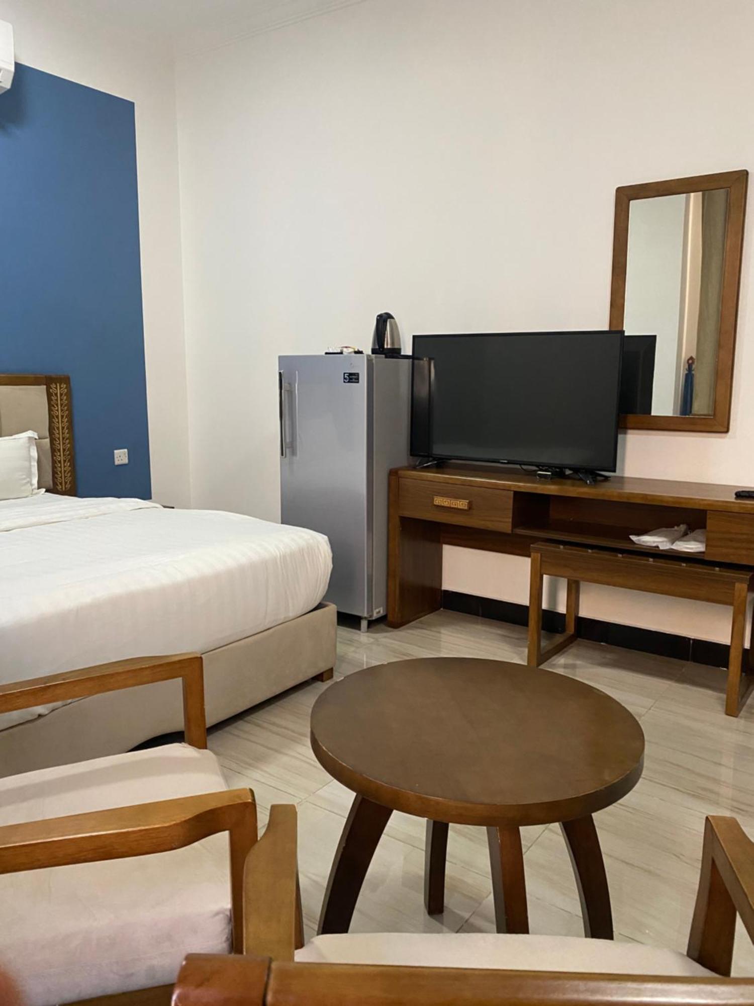 Station Hotel 3*